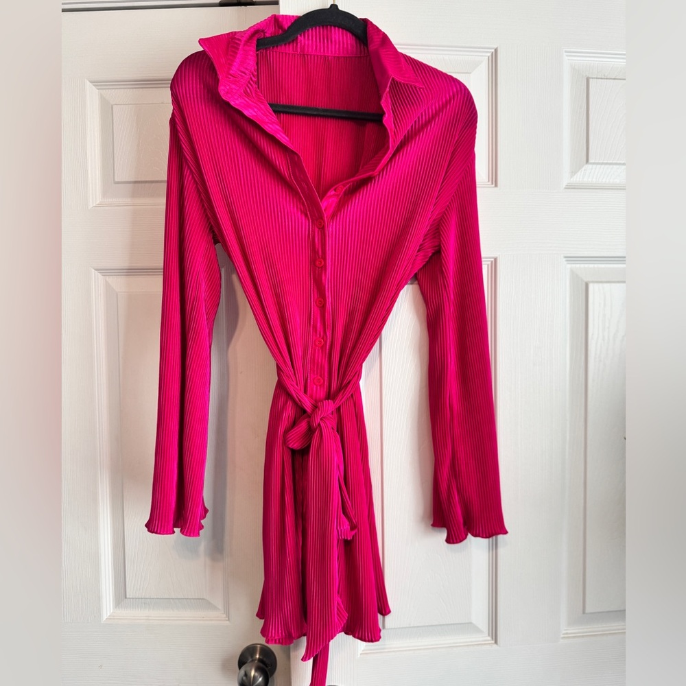 Pink Button-up Dress with flare sleeves